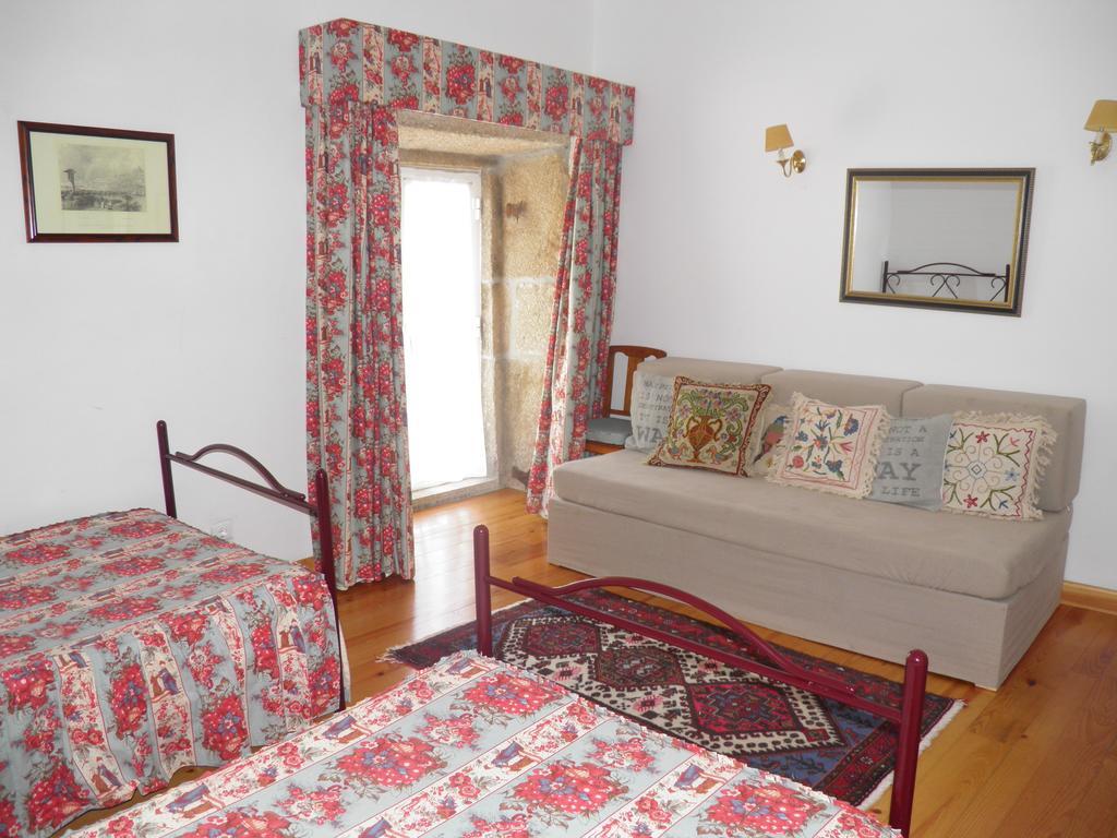 Casa De Vilarinho De S. Romao Sabrosa Zimmer foto